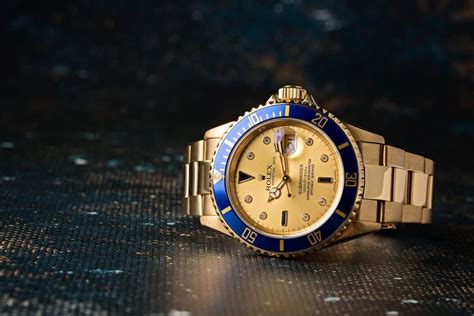 orecchino rolex|who buys rolex watches.